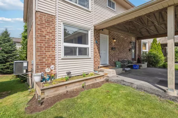 London South, ON N5Z 4X2,450 Pond Mills RD #15