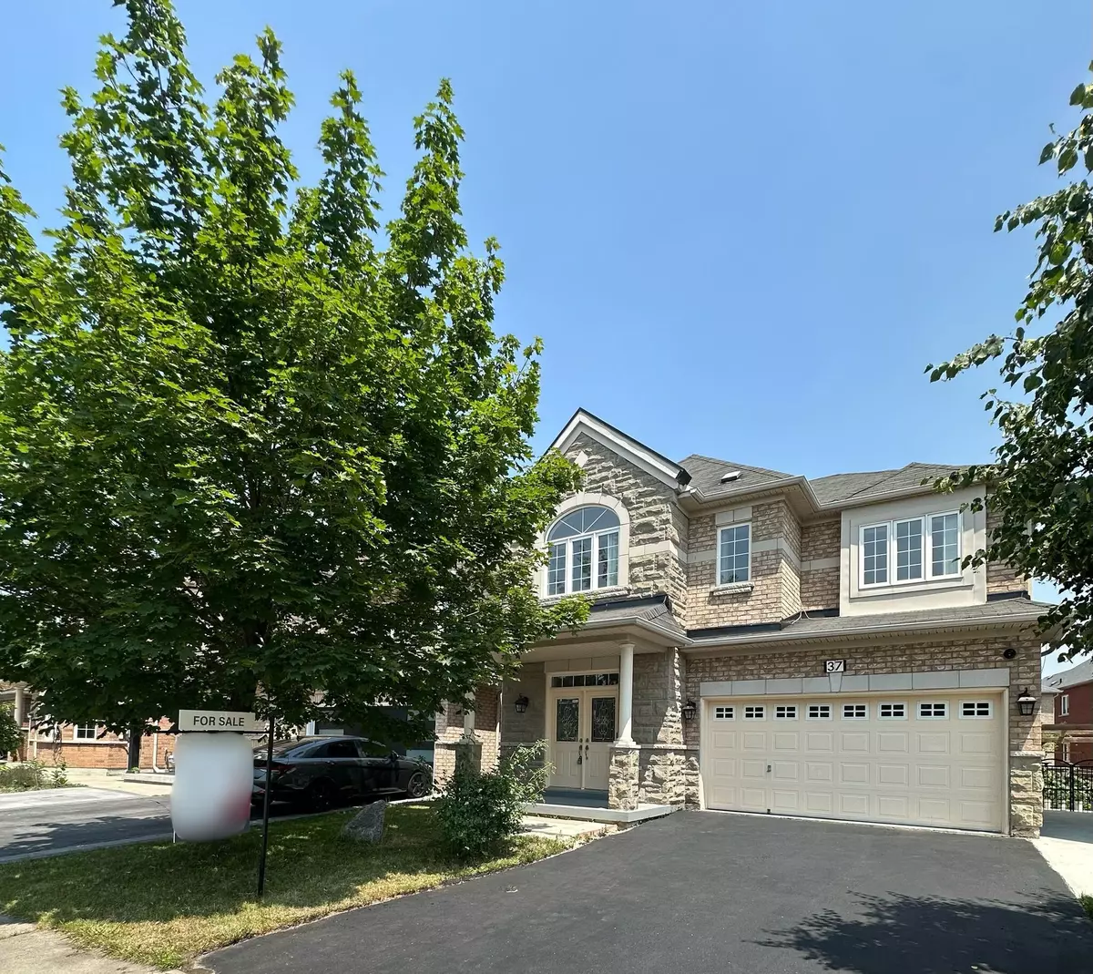 Brampton, ON L6P 2L6,37 Watchman RD