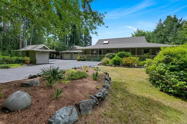 775 Cherry Point Rd, Cobble Hill, BC V8H 0E7