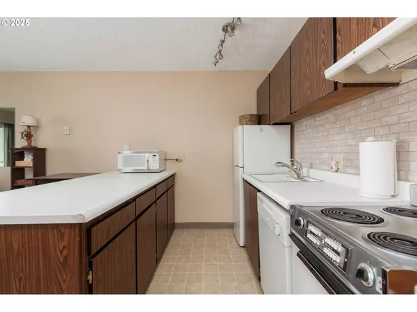 Lincoln City, OR 97367,1415 NW 31ST PL