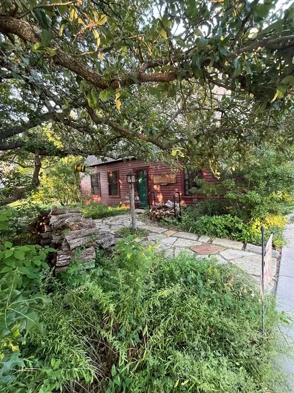Weatherford, TX 76086,805 Trenton Street