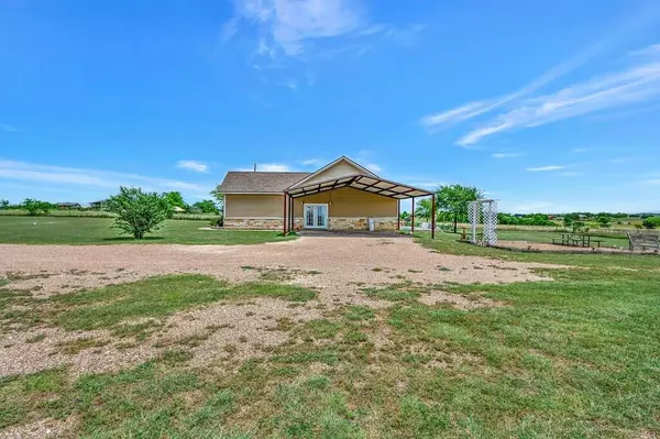 Moody, TX 76557,355 Texas 236 Highway