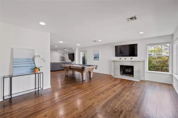 Fort Worth, TX 76109,3737 S Hills Avenue
