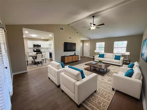 Allen, TX 75002,515 English Oak Street