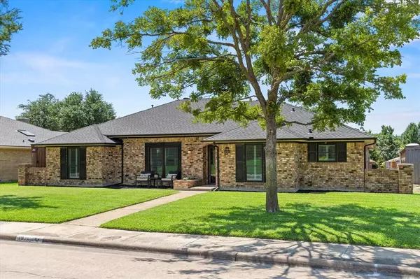 Carrollton, TX 75007,1912 Chesham Drive