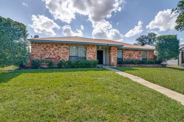 3313 Willowglen Drive, Mesquite, TX 75150