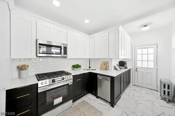 Lyndhurst Twp., NJ 07071,771 5Th St