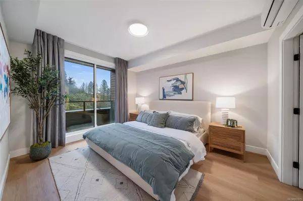 1810 Selenite Pl #605, Langford, BC V9B 7E2