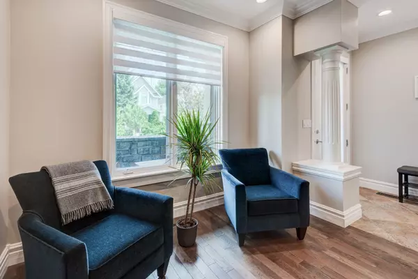 Calgary, AB T2N 2A8,115 15 ST Northwest