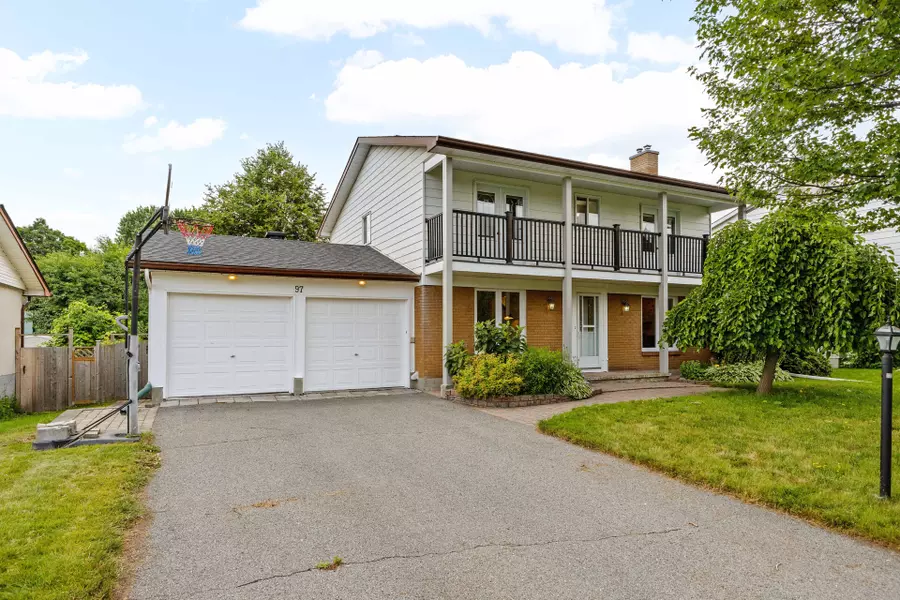 97 Queensline DR, Qualicum - Bruce Farm - Greenbelt And Area, ON K2H 7J6