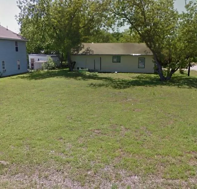 Crandall, TX 75114,300 S 5th Street