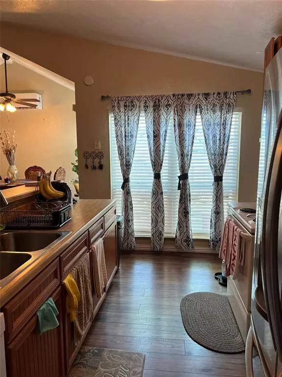 Dallas, TX 75249,7305 Pineberry Road