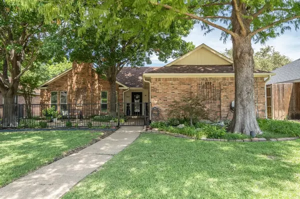 Carrollton, TX 75010,1927 Lavaca Trail