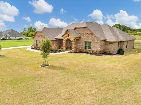 Granbury, TX 76049,217 Maverick Court