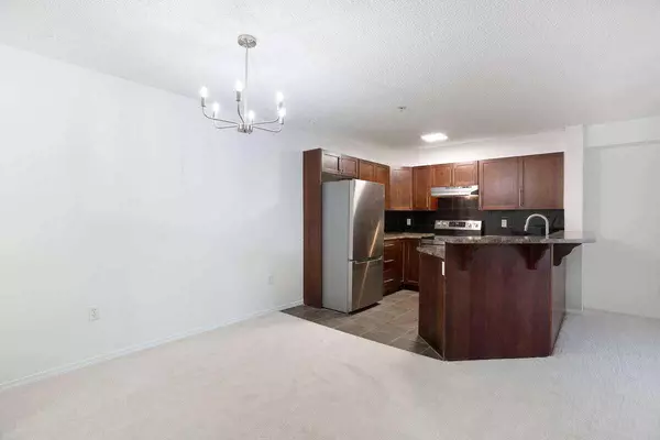 Calgary, AB T3K 0M1,60 Panatella ST Northwest #3105