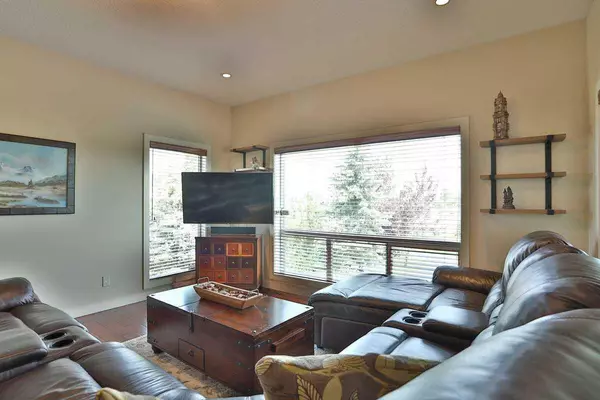 Rural Foothills County, AB T1S 4P7,32015 292 AVE E