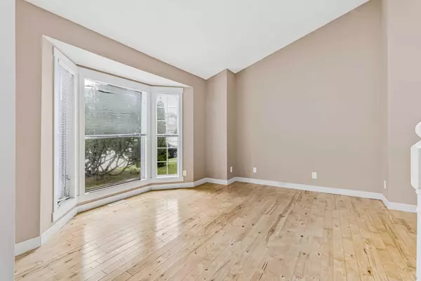 Calgary, AB T2Y 2W2,16279 10 ST Southwest
