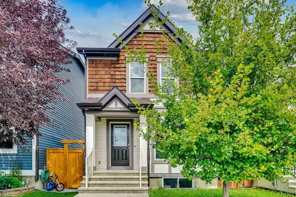 1223 New Brighton PARK Southeast, Calgary, AB T2Z 0X8