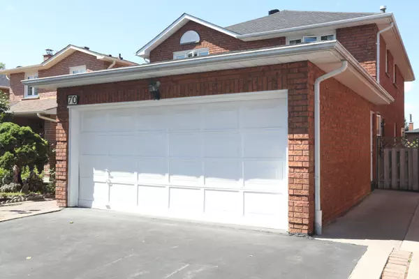 70 Governor CRES, Vaughan, ON L4L 5G7