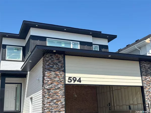 594 Sharma CRESCENT, Saskatoon, SK S7W 1K6
