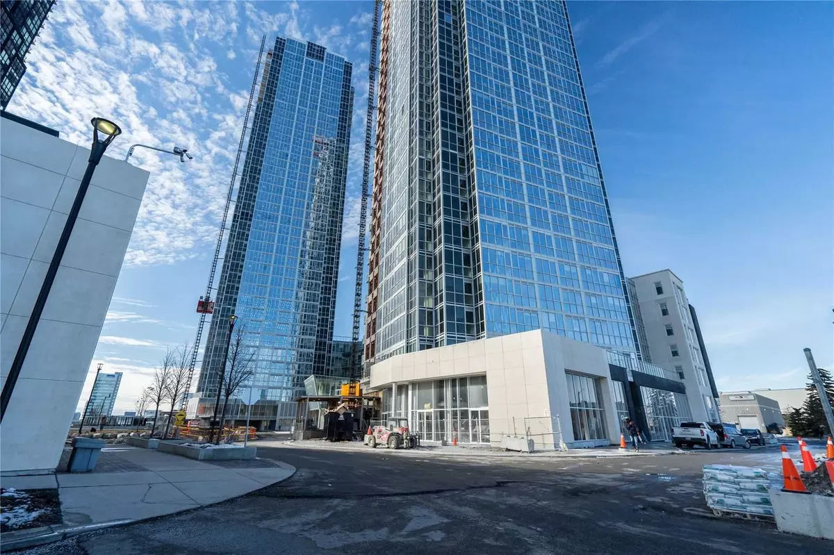 Vaughan, ON L4K 0K5,2908 Highway 7 RD W #2106