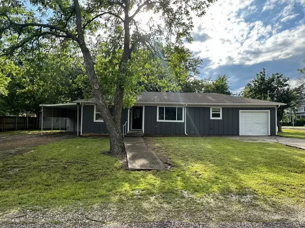 Tioga, TX 76271,204 N Porch Street