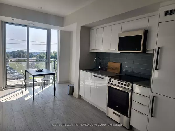Toronto E06, ON M1N 0C3,90 Glen Everest RD #422