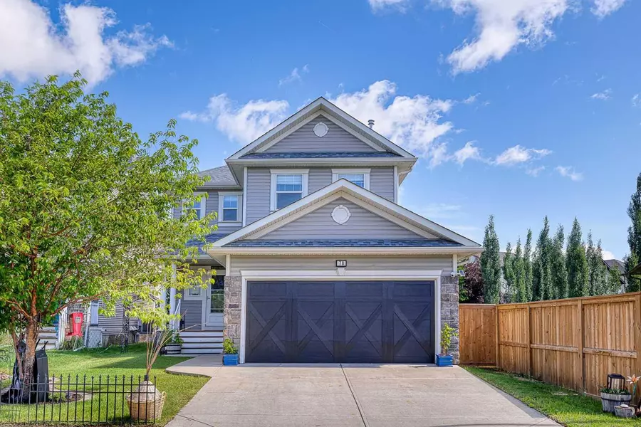 78 Kingsland HTS SE, Airdrie, AB T4A 0A2