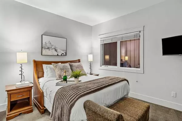 Canmore, AB T1W0A3,187 Kananaskis Way #103