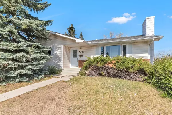 5439 Dalrymple CRES NW, Calgary, AB T3A 1R4