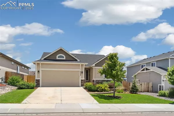 8083 Wheatland DR, Colorado Springs, CO 80908