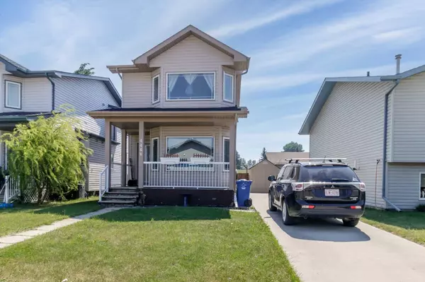 4466 54A Avenue Crescent,  Innisfail,  AB T4G 1X8