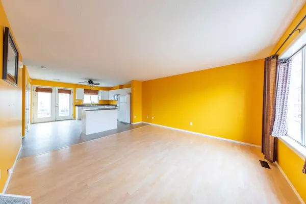 Lloydminster, SK S9V0T9,4811 47 AVE #303