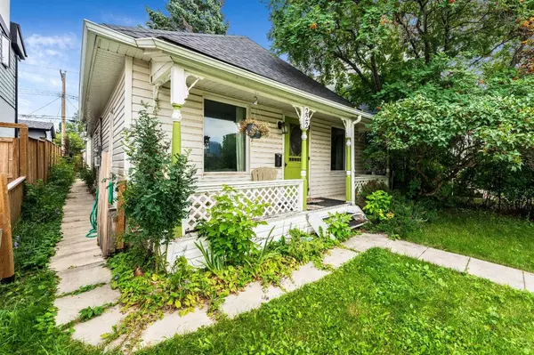 222 6A ST NE, Calgary, AB T2E 4A5