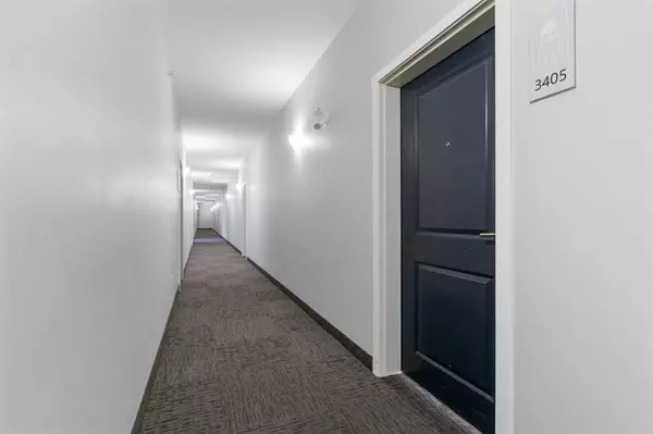 Calgary, AB T3R 1T7,3727 Sage Hill DR NW #3405