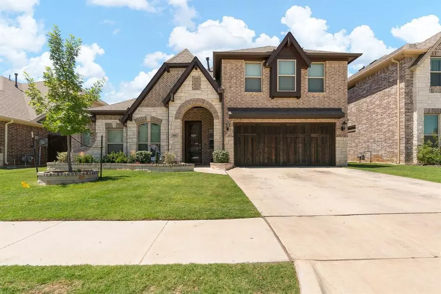 505 Livia Street, Burleson, TX 76028