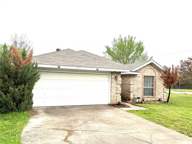 4555 W Lake Highlands Drive, The Colony, TX 75056