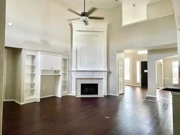Irving, TX 75063,9705 Raven Lane
