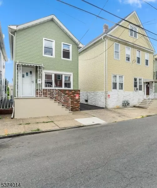 Elizabeth City, NJ 07202,330 John St