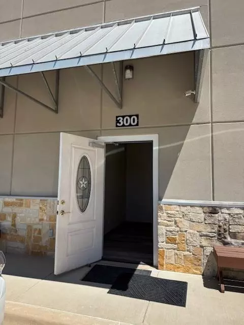 Wylie, TX 75098,3971 Skyview Court #300