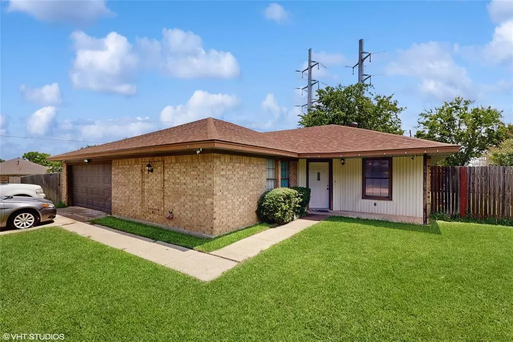 Keller, TX 76248,841 Santa Fe Trail