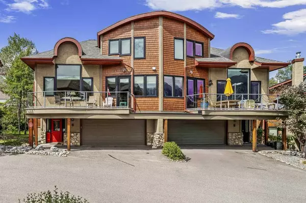 Canmore, AB T1W 2X8,100 Prospect HTS #16