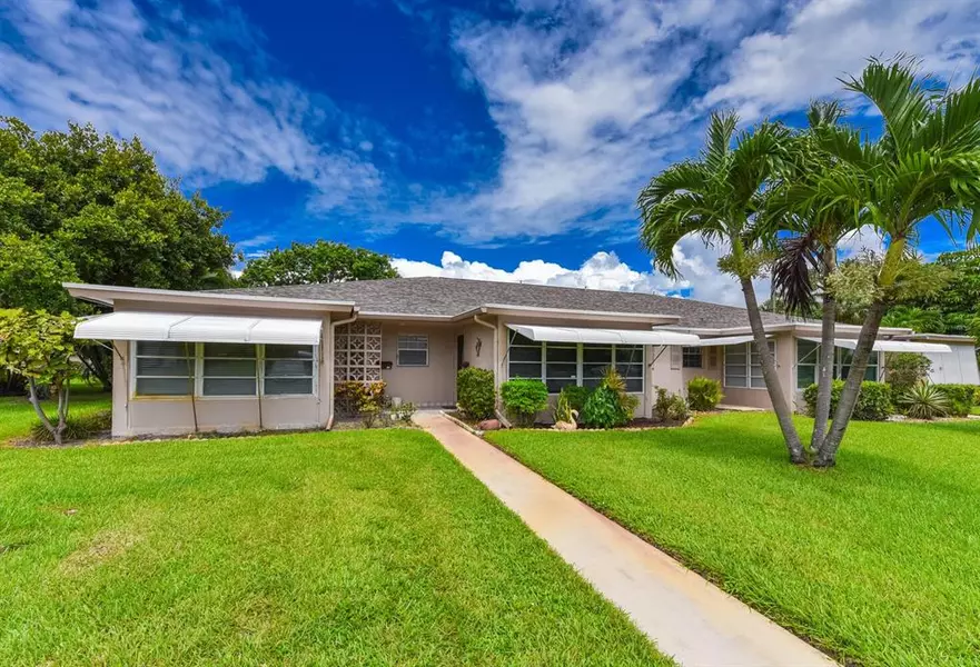 1382 High Point Way NE B, Delray Beach, FL 33445