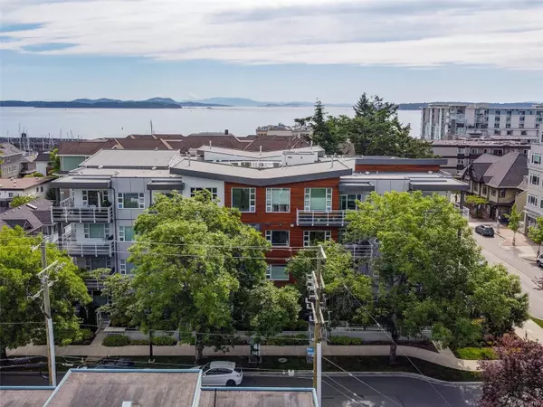 9861 Third St #206, Sidney, BC V8L 3A8