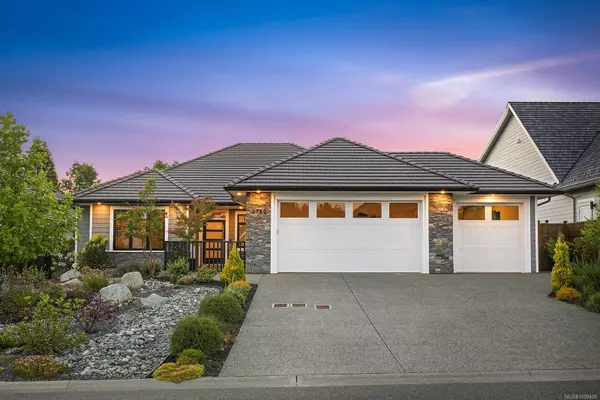 2782 Sheffield Cres, Courtenay, BC V9N 0E4
