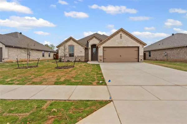 Springtown, TX 76082,704 Jameson