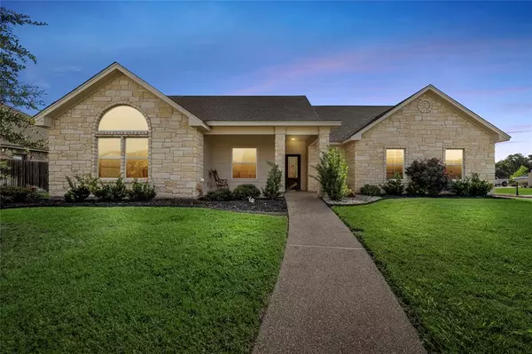 355 Cavitt Court, Robinson, TX 76706