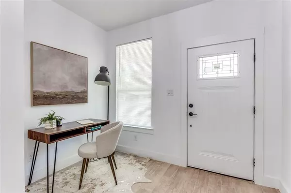 Fort Worth, TX 76115,519 W Kellis Street