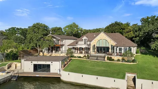 12210 Lake Forest Drive, Azle, TX 76020