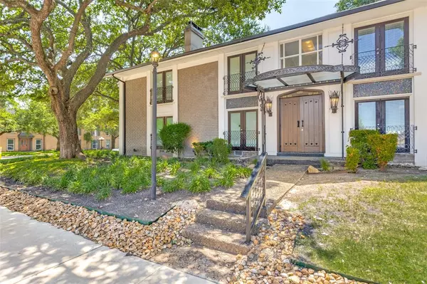 10201 Regal Oaks Drive #103, Dallas, TX 75230